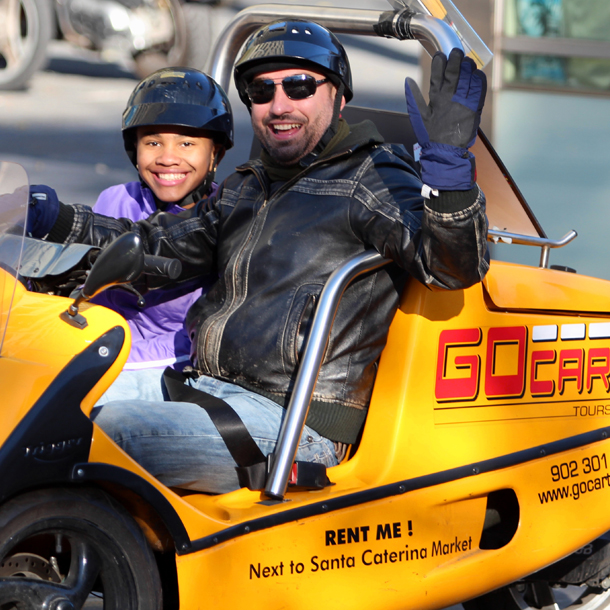 barcelona_discover_gaudi_gocar_tour